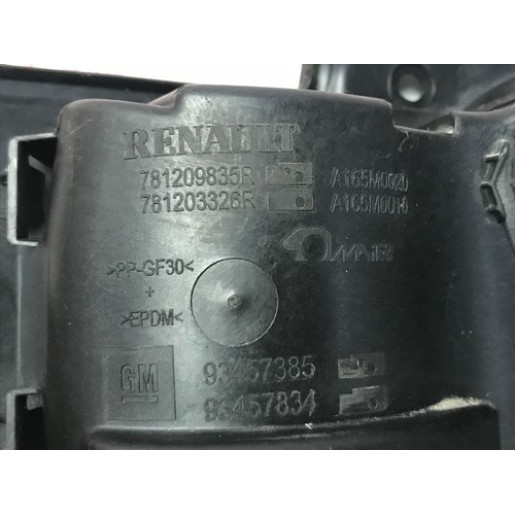 Лючок бензобака Renault Trafic III 2014-2021 781209835R